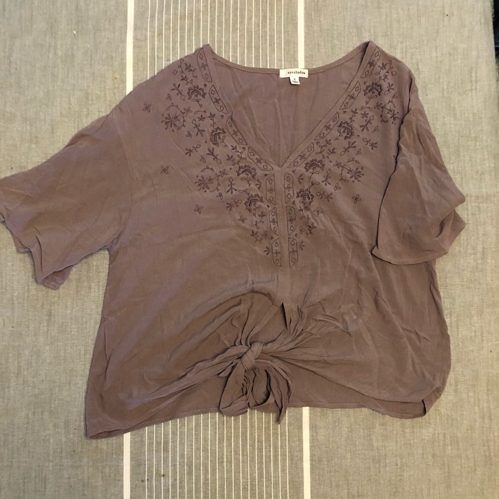 Eyeshadow Top